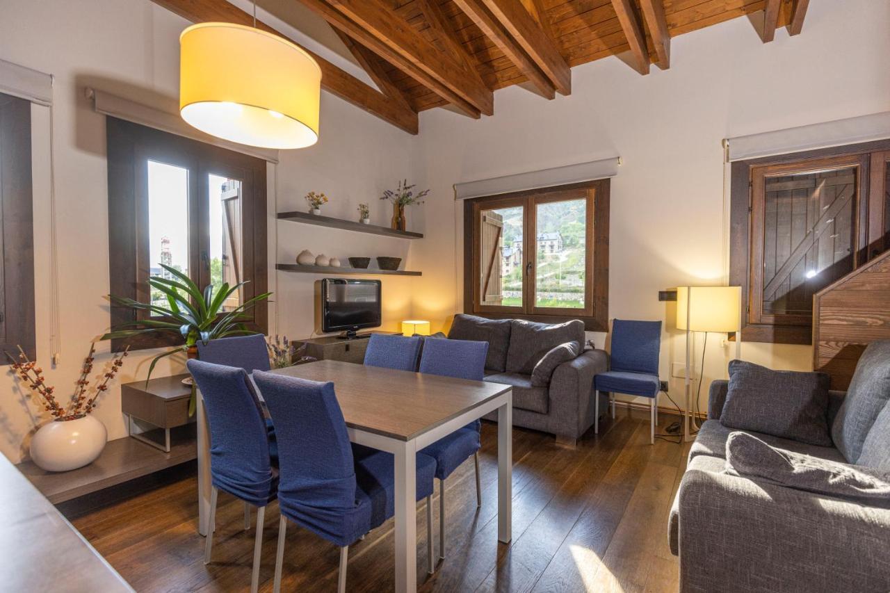 Apartamentos Casa Roldan I Benasque Kültér fotó