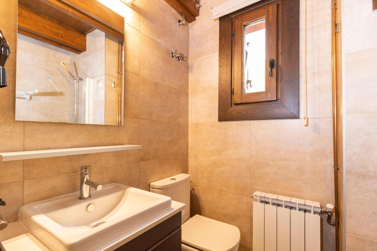 Apartamentos Casa Roldan I Benasque Kültér fotó